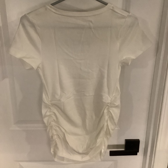Isabel Maternity - Short Sleeve V-Neck Side Ruched Tee - White - Size Small - Picture 5 of 9